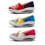 Wholesale - Women's Canvas Platforms Slip On Sneakers Athletic Air Cushion Walking Shoes 1556