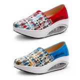 Wholesale - Women's Canvas Platforms Slip On Sneakers Athletic Air Cushion Walking Shoes 1543